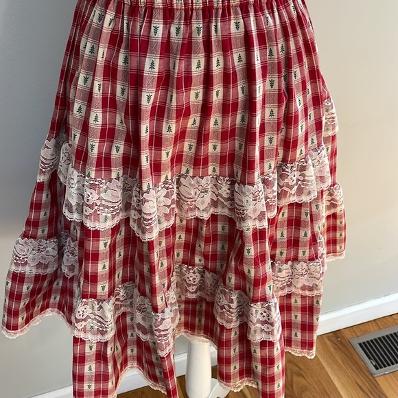Pitchfork Brand Vintage Red Christmas Tree Lace Skirt Medium - Picture 2 of 5
